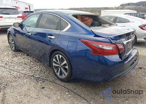 2017 Nissan Altima 2.5 Sr z USA, uszkodzony, nr VIN 1N4AL3AP4HC482142